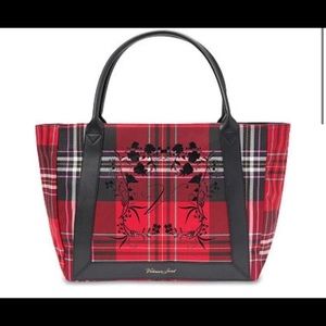 Victoria’s Secret Holiday Tote 2020